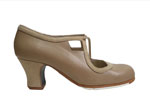 Flamenco Shoes from Begoña Cervera. Model: Romance 117.36€ #50082M85STK35.5